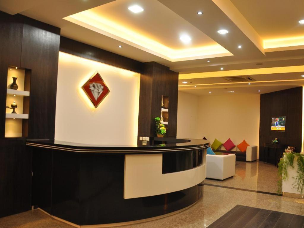 Johny International Hotel Muscat Exteriör bild